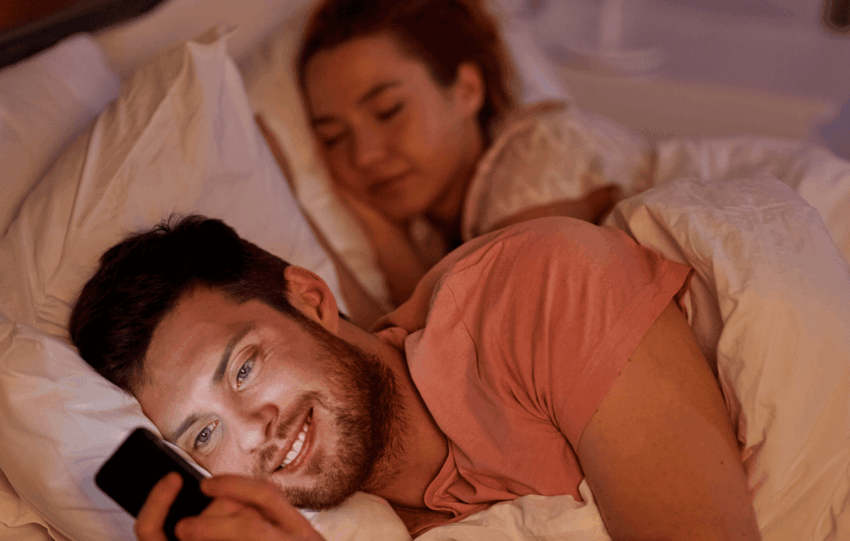 The Hidden Impact of Blue Light on Energy and Sleep